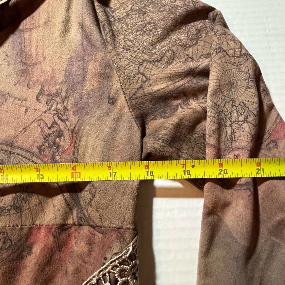 Pretty Angel Brown Tunic with Lace and Fringe - Picture 3 of 11